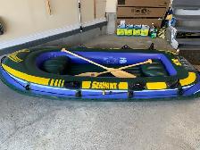 Inflatable 4 person Boat/Raft - Photo 3