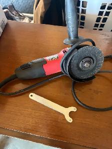 Milwaukee grinder - Photo 2