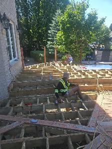 I do labour/gardening/moving and am available! 647-571-9326 - Photo 6