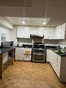 One room available for girls - Photo 2