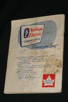 CFL CANADIAN FOOTBALL GUIDES 1956, 1957 BY NORTHERN ELECTRIC - Photo 3