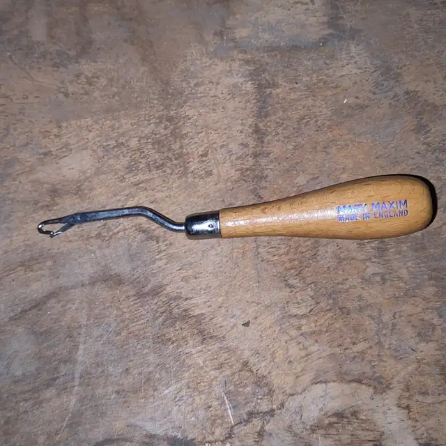 Mary Maxim Hook Latch Tool