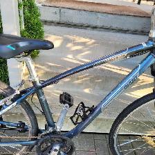 Giant Cypress Hybrid Bike - Photo 3