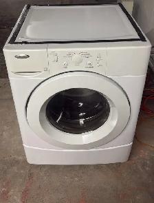 Whirlpool Duet front-load washer and dryer set in white. - Photo 2