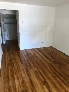 Super 3 1/2 Rosemont! - Photo 5