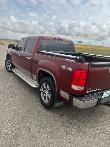 2009 GMC Sierra - Photo 4