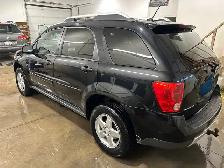 2007 Pontiac Torrent All Wheel Drive. Great shape - Photo 2