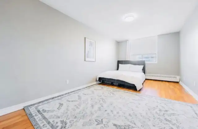 Spacious & Bright 2-Bedroom   Den Apartment for Rent
