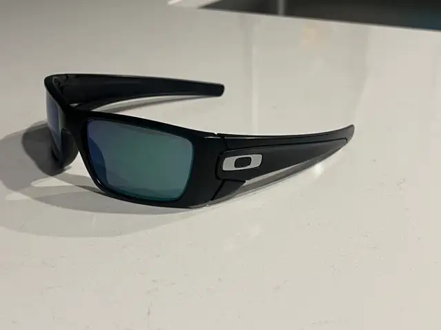 Lunette soleil Oakley