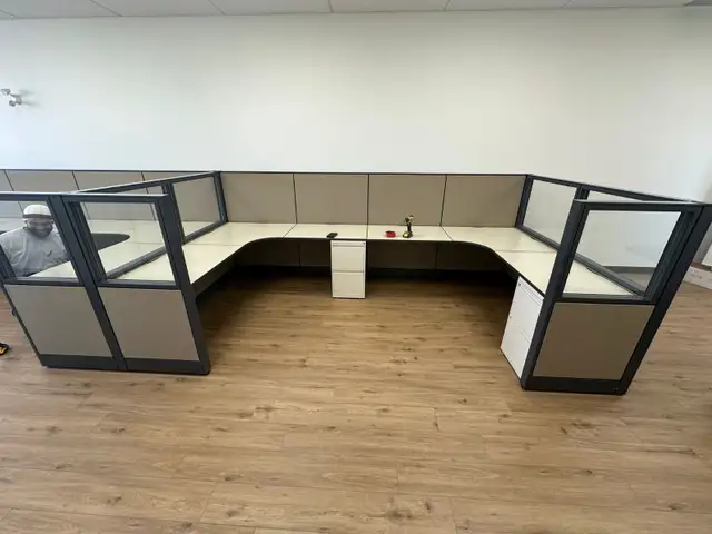 Premium Office Cubicles & Workstations | Ufficio Furniture!