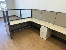 Premium Office Cubicles & Workstations | Ufficio Furniture! - Photo 3