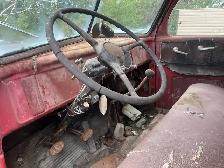 1950 Dodge ton and a half - Photo 3