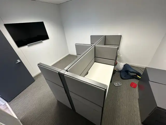 Premium Cubicles & Office Workstations | Ufficio Furniture!