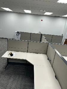 Premium Office Workstations & Cubicles | Ufficio Furniture! - Photo 4
