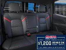 2026 Chevrolet Colorado - Photo 17