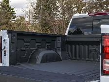 2026 GMC Sierra 1500 Elevation- Convenience Pkg - Safety Pkg - Photo 17