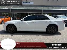 2018 Chrysler 300 300S AWD - Photo 6