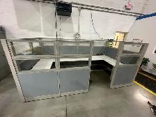 Premium Office Cubicles & Workstations | Ufficio Furniture! - Photo 3