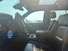 2024 GMC Yukon XL AT4 AWD 5.3L 8 Passenger | Panoramic Sunroof - Photo 7