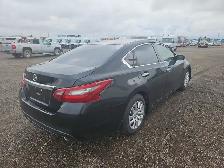 2018 Nissan Altima - Photo 4