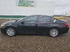 2018 Nissan Altima - Photo 5