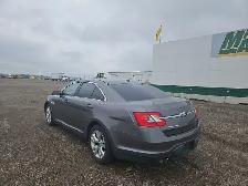 2011 Ford Taurus - Photo 3