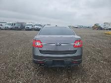 2011 Ford Taurus - Photo 6