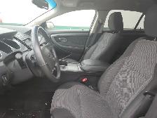 2011 Ford Taurus - Photo 13