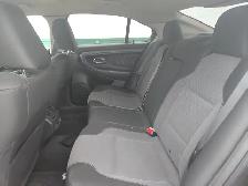 2011 Ford Taurus - Photo 14