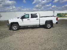 2017 Chevrolet Silverado 2500HD - Photo 2