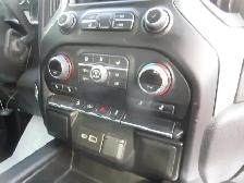 Chevrolet Silverado 1500 LTD 4WD Crew Cab 157' LT Trail Boss LT - Photo 3