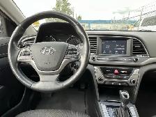 2018 Hyundai Elantra GL | Power Tailgate | Reverse Camera - Photo 12