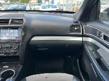 2017 Ford Explorer XLT AWD 7 Passenger| Command Start | No Accid - Photo 17