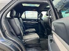2017 Ford Explorer XLT AWD 7 Passenger| Command Start | No Accid - Photo 21
