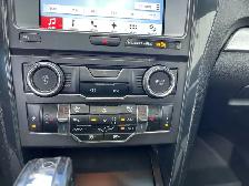 2017 Ford Explorer XLT AWD 7 Passenger| Command Start | No Accid - Photo 27