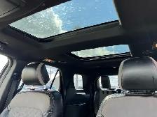 2017 Ford Explorer XLT AWD 7 Passenger| Command Start | No Accid - Photo 28