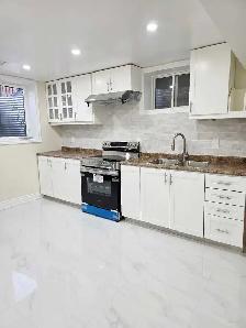 BRAND NEW 3-BEDROOM, 2 WASHROOM  BASEMENT - Photo 7