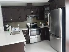 Furnished 3 bed 2 bath Townhouse available Sept 1st - Photo 9