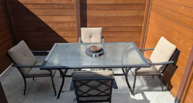 5 PC Patio table with propane fire pit
