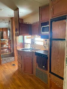 2005 Forest River Salem 29’  Bunkhouse - Photo 5