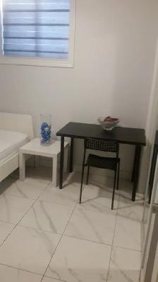 LQQK - Beautiful Clean Furnished Room for Rent - Photo 2