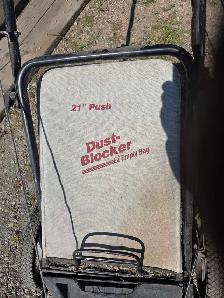 Lawnmower. In good working condition. Pull. - Photo 2