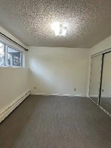3 BED 1 BATH - WALK-UP TOWNHOUS\ - Photo 8
