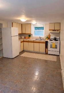 2 LARGE BEDROOM FOR RENT $1650 - 10MIN WALK TO WESTERN - Photo 3