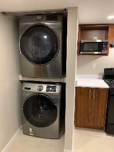 ALL-INCLUSIVE 3 Basement Rooms – Newly Renovated, Large windows - Photo 8