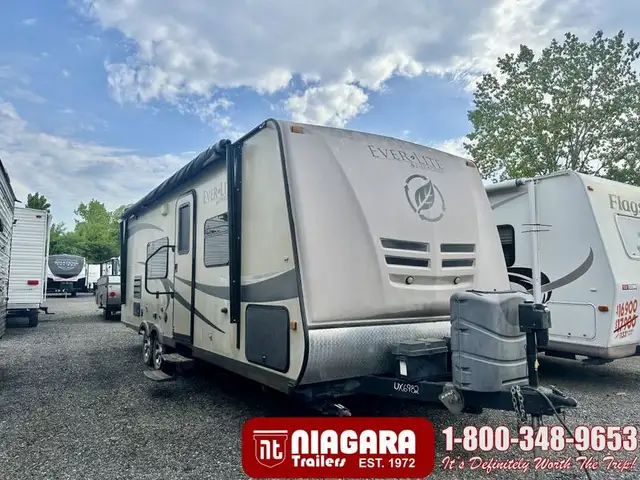 2011 EVERGREEN EVER-LITE 31RB Travel Trailer