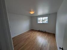 2bd big apt - Hull - 1390 for sept 1st - Photo 5