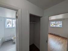 2bd big apt - Hull - 1390 for sept 1st - Photo 10