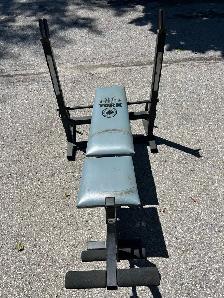 weight bench