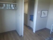 roommates wanted - Photo 3